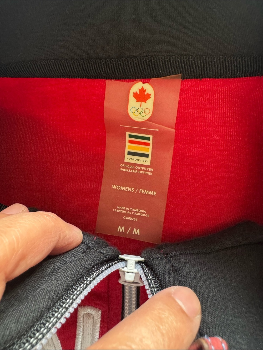 Hudson Bay Company Olympic Canada Graphic Red and Black Varsity Jacket size M - Picture 4 of 10